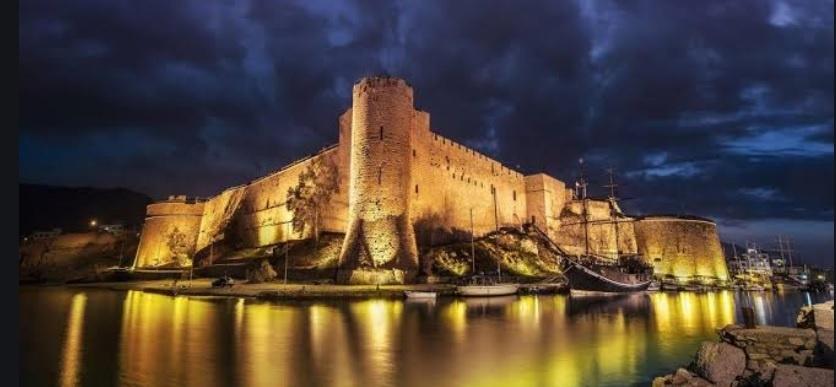 Girne Kalesinin Tarihsel Derinliklerine Yolculuk:​ Kültürel Mirasın İzzeti