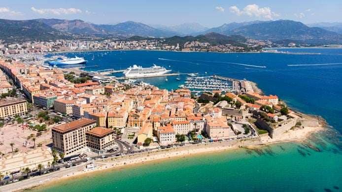 Ajaccio’da Keşfedilecek 10 Büyüleyici Nokta ve Daha Fazlası