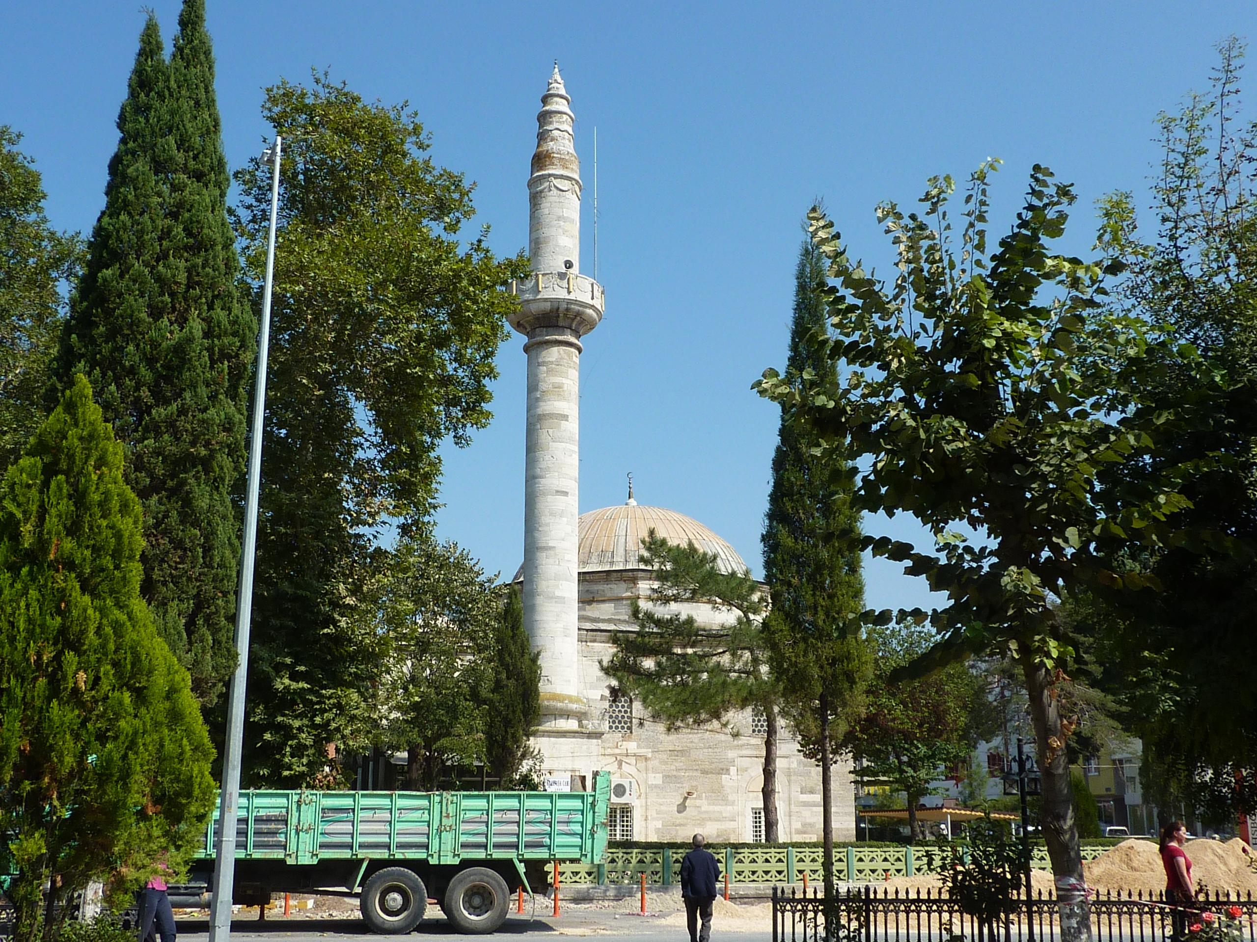 Saray’da keşfedilecek 10 göz alıcı yer: Gezi rehberi
