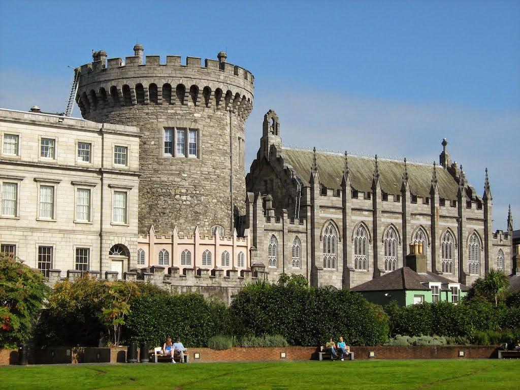 Dublin Kalesi: Tarihi ve Sırlarıyla Gezelim Keşfedin