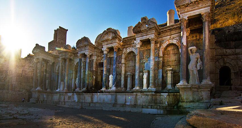 Afyon Isparta ⁢Yolu Üzerindeki⁤ Gizli Cennetler ve Doğal Güzellikler