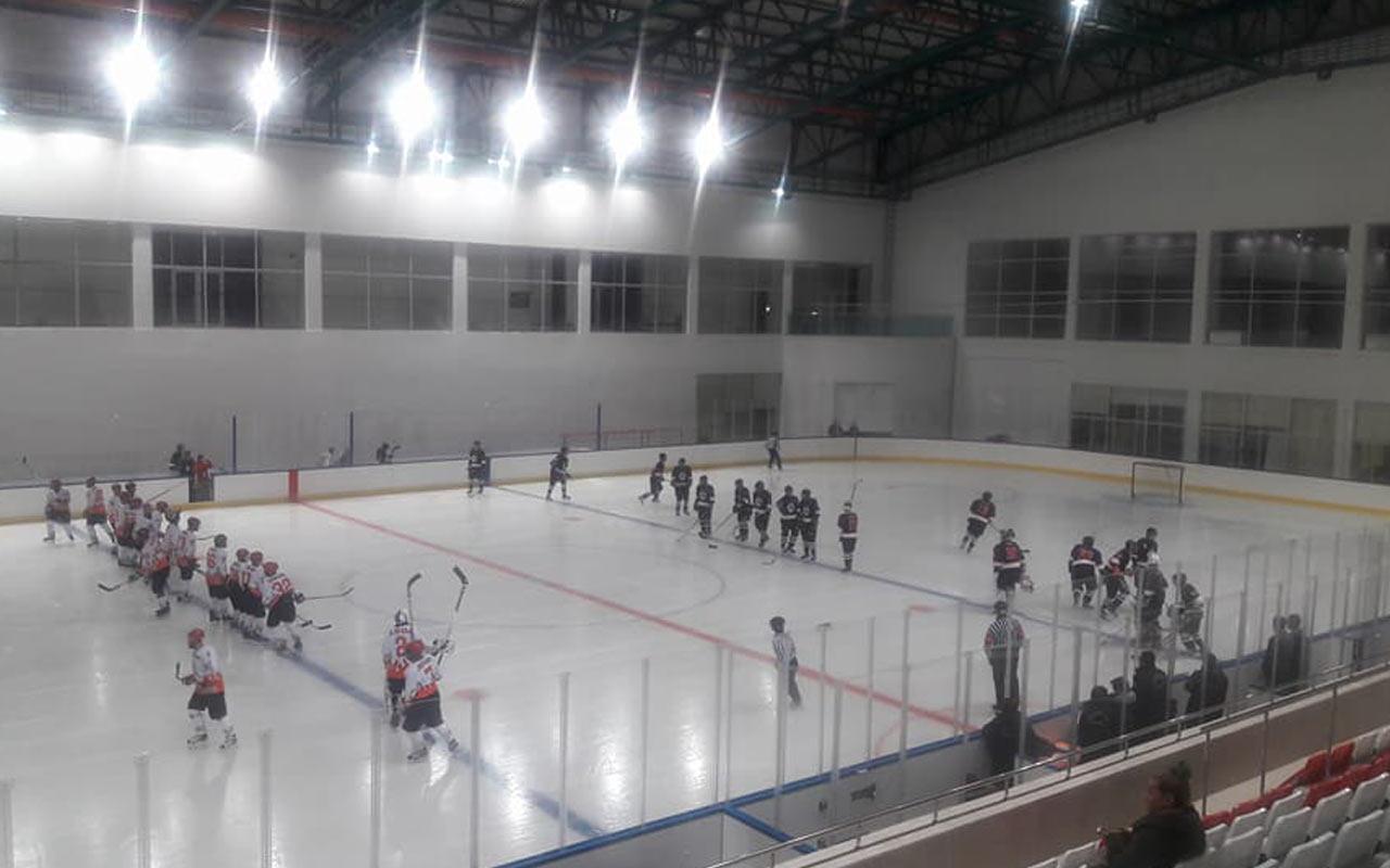 Batum’daki buz pateni sahası: bilinmeyen detaylar ve keyifler