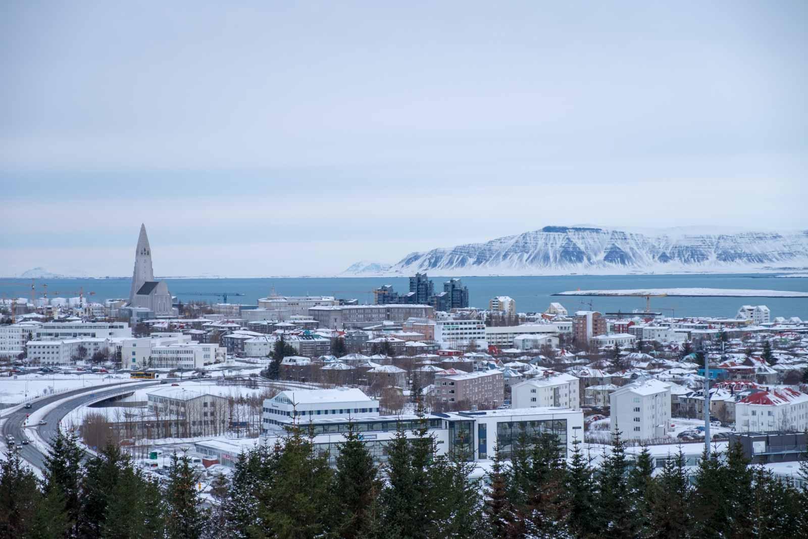 Reykjavikte Þingvellir Ulusal Parkının‍ Doğal Güzellikleri ve Tarihi Önemi