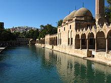 Urfa⁣ Merkezde Tarihin ‍İzlerini‍ Süzmek: Müze ve ⁢Anıtlara Yolculuk