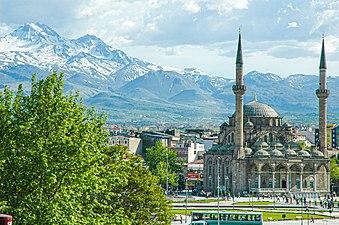 Kayseri Çevresinde Doğanın Büyüsüne Tanıklık Edin