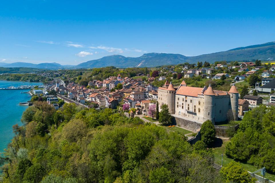 Yverdon-les-Bains’in Tarih Dolu Sokaklarında Keşfedilecek Gizli Güzellikler