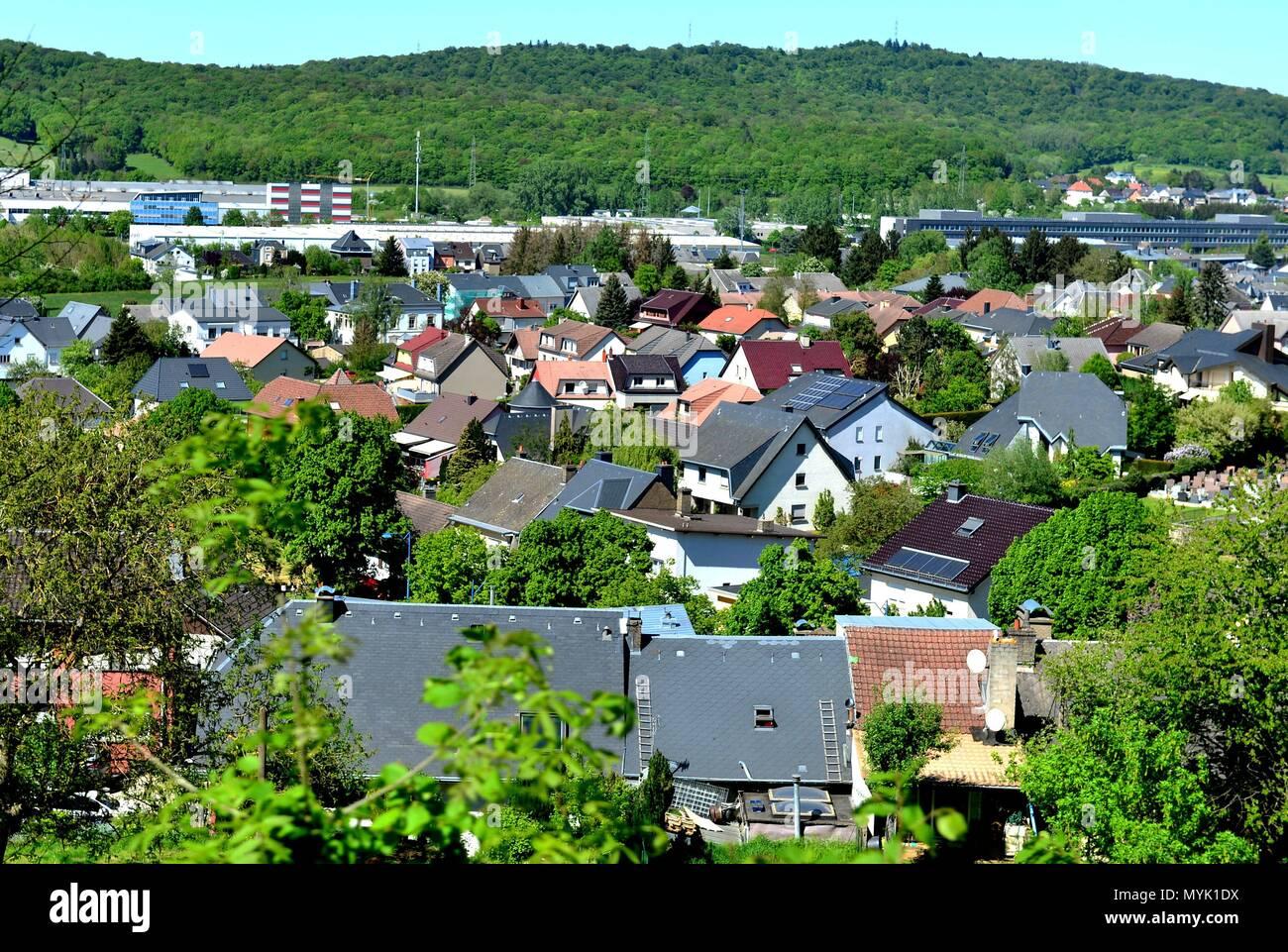 Petange’nin Gizli Güzellikleri: Doğanın ve⁢ Tarihin⁤ İç İçe Geçtiği Mekanlar