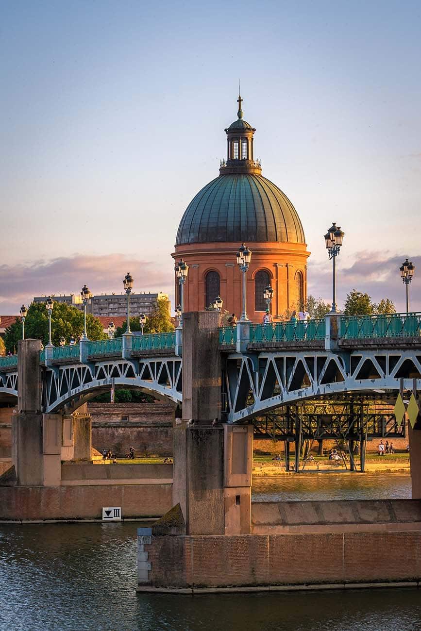 Toulouse’un Tarih ‌Dolu Sokaklarında Kaybolun ve Kültürel‌ Zenginlikleri Keşfedin