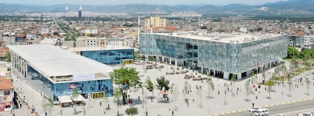 Bursa Kent ​Meydanında Tarihi ve Kültürel Noktalar
