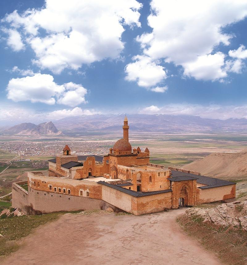 Ağrı Doğubayazıtın Gizli⁣ Cennetleri ve Kültürel Zenginlikleri